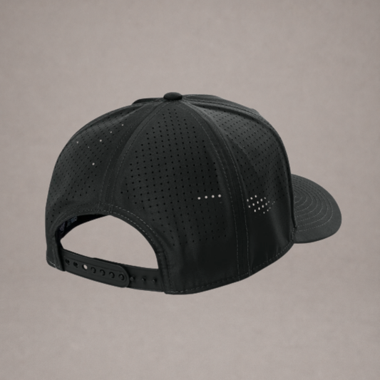New Era 9SEVENTY Perforated Snapback Cap - Black
